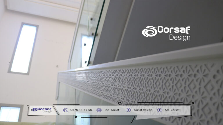 Escalier design sur mesure en solid surface gravée CNC – Réalisation pour Villa à Iligh, Agadir6